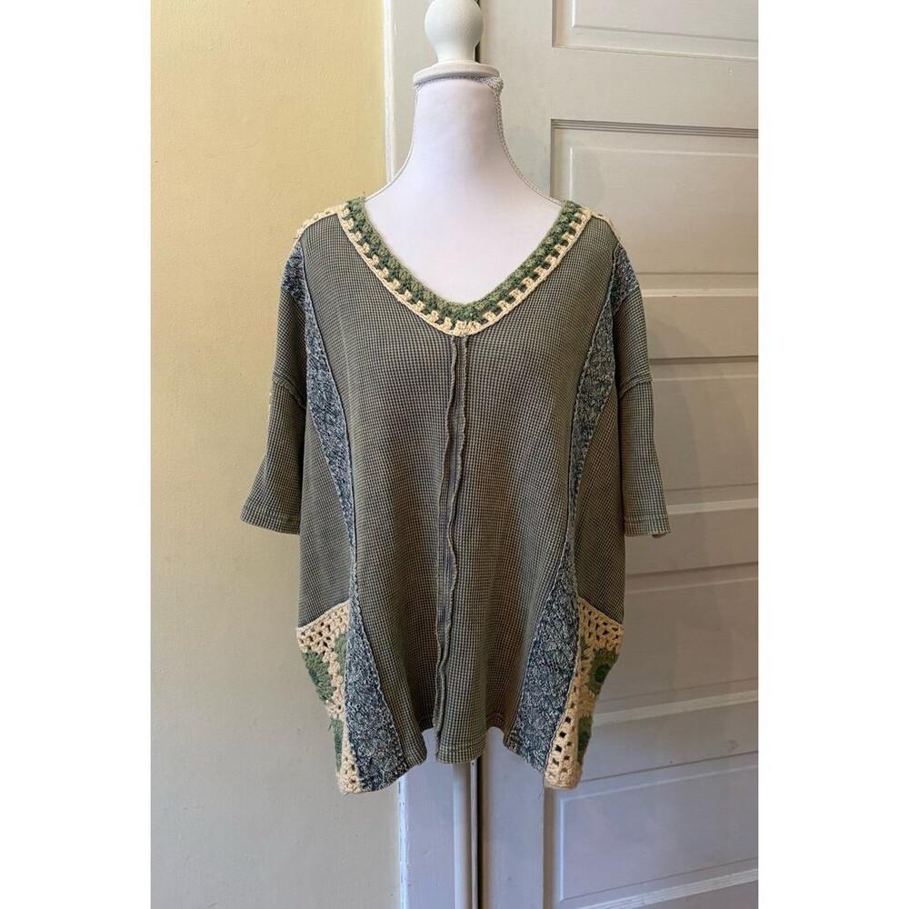 OLI & HALI TOP CROCHETED waffle knit OLI HALI Shirt OLI and HALI size large NEW
